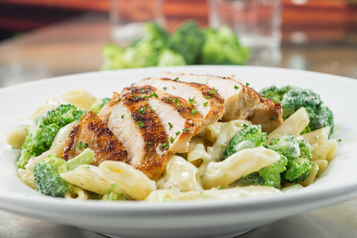 Chicken & Broccoli Pasta